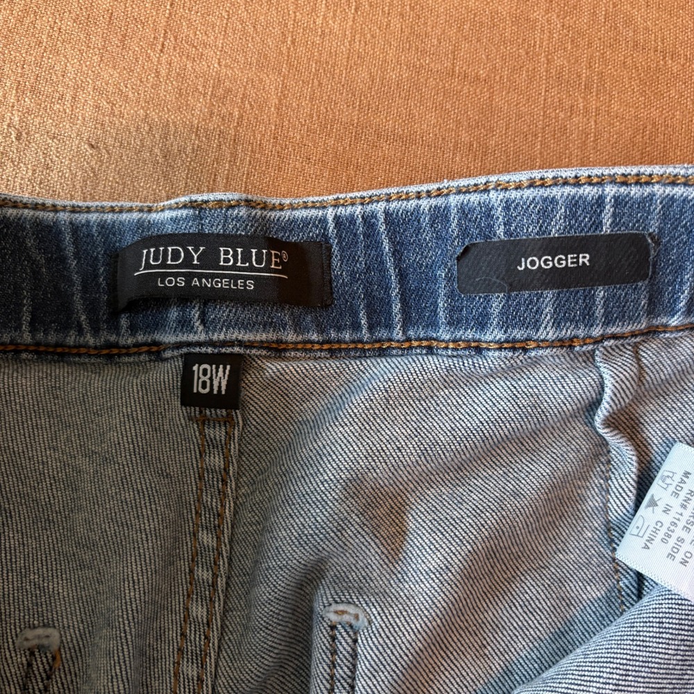 Judy Blue Jogger Jeans 18W Stretch Drawstring Denim Blue Casual Utility Modern - Picture 3 of 8